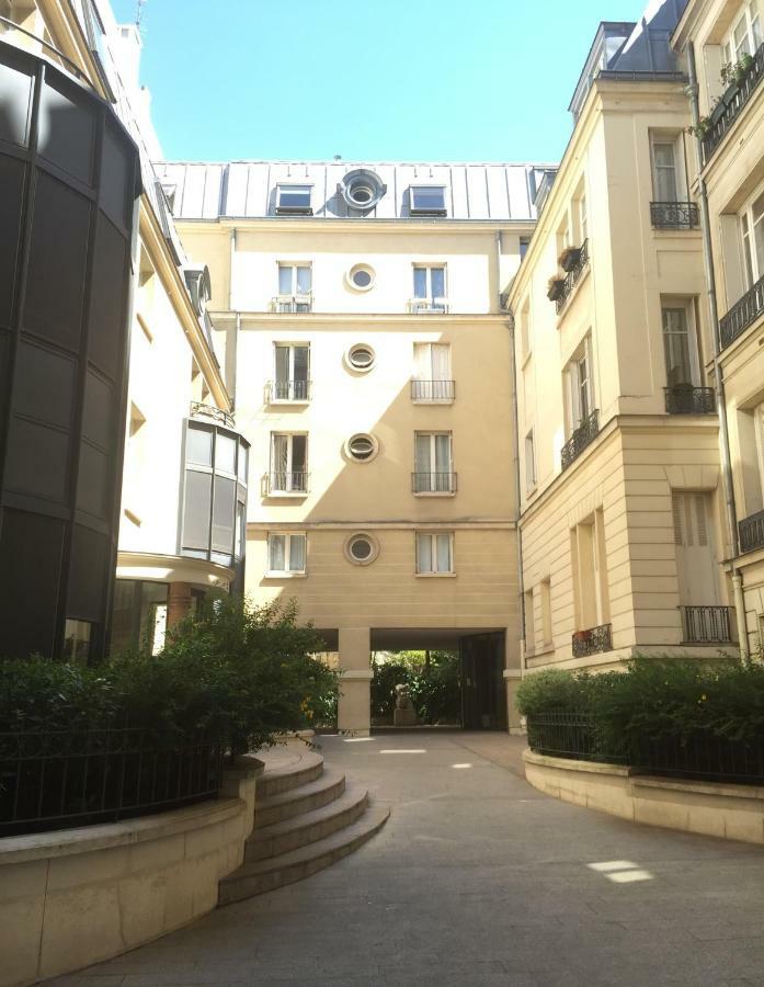 52 Clichy Bed & Breakfast - Chambre D'Hotes París Exterior foto