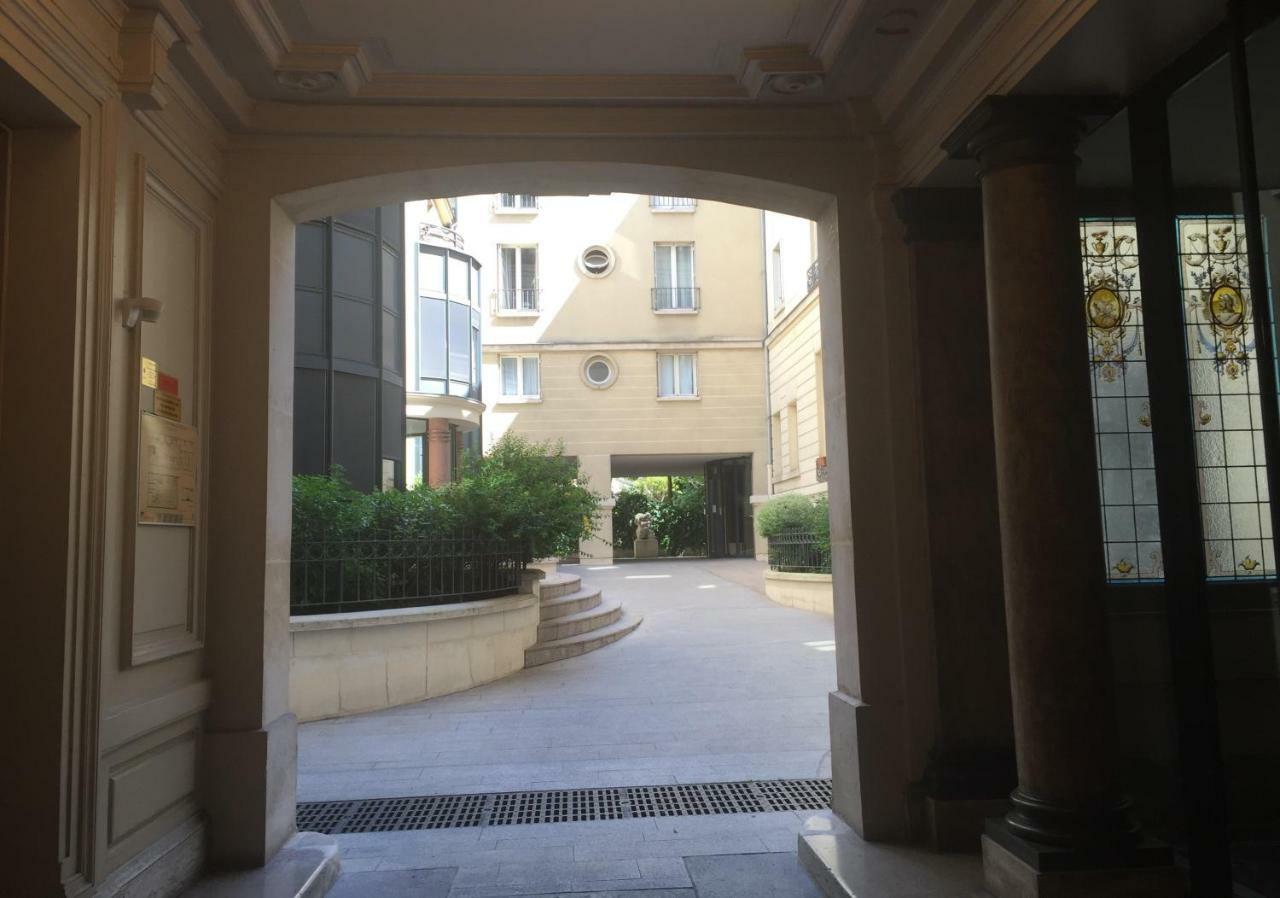 52 Clichy Bed & Breakfast - Chambre D'Hotes París Exterior foto
